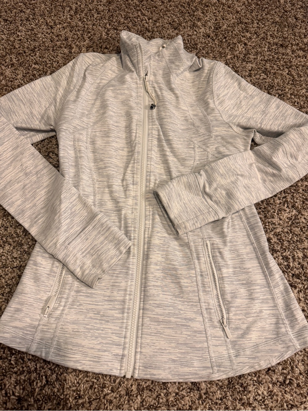 Lululemon Women’s size 10 Light Gray Full-Zip Jacket